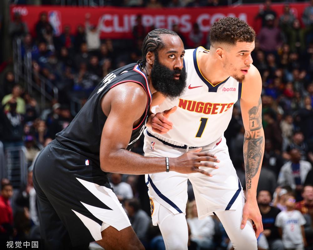 边路突破 边路突破